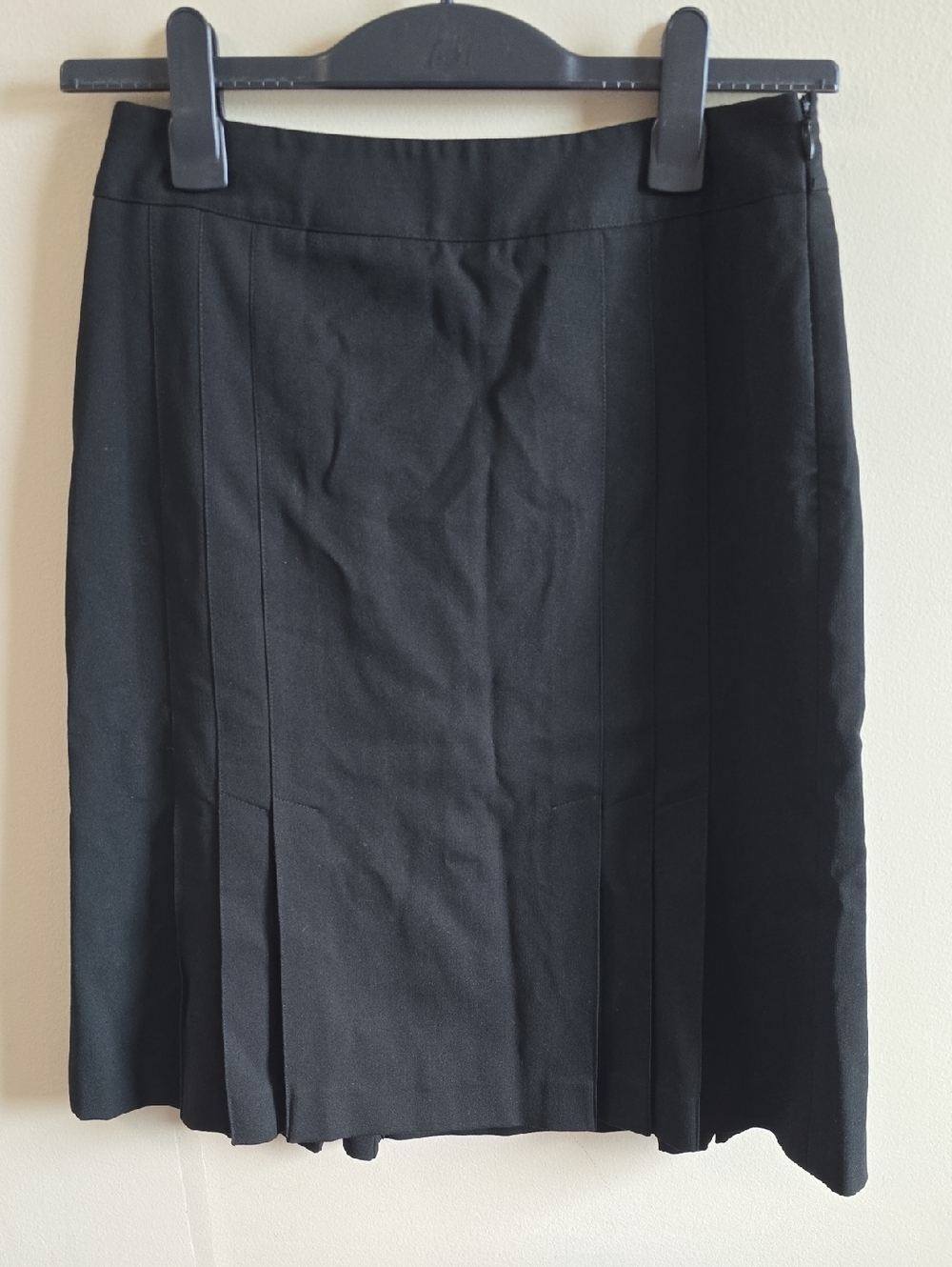 LOFT Black Pencil Skirt with Front Panel Pleats